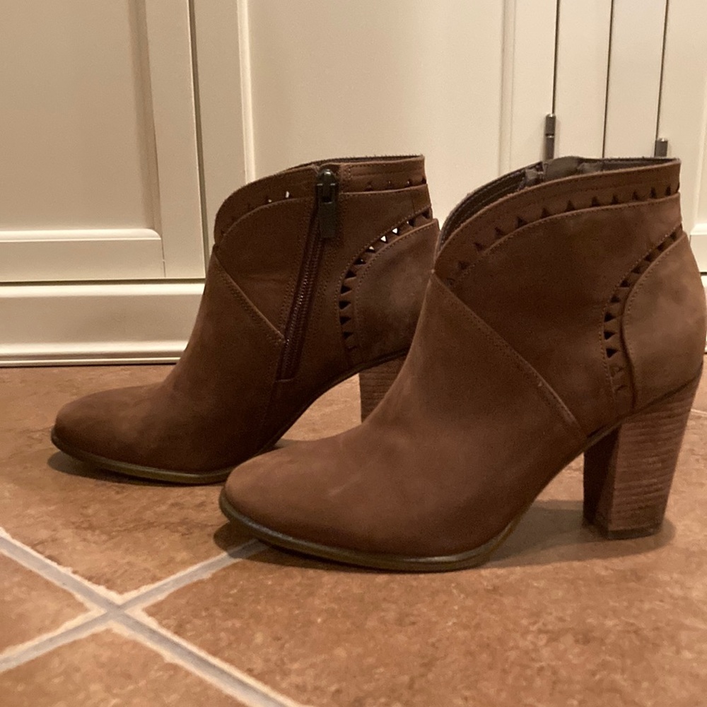 Vince Camuto boots